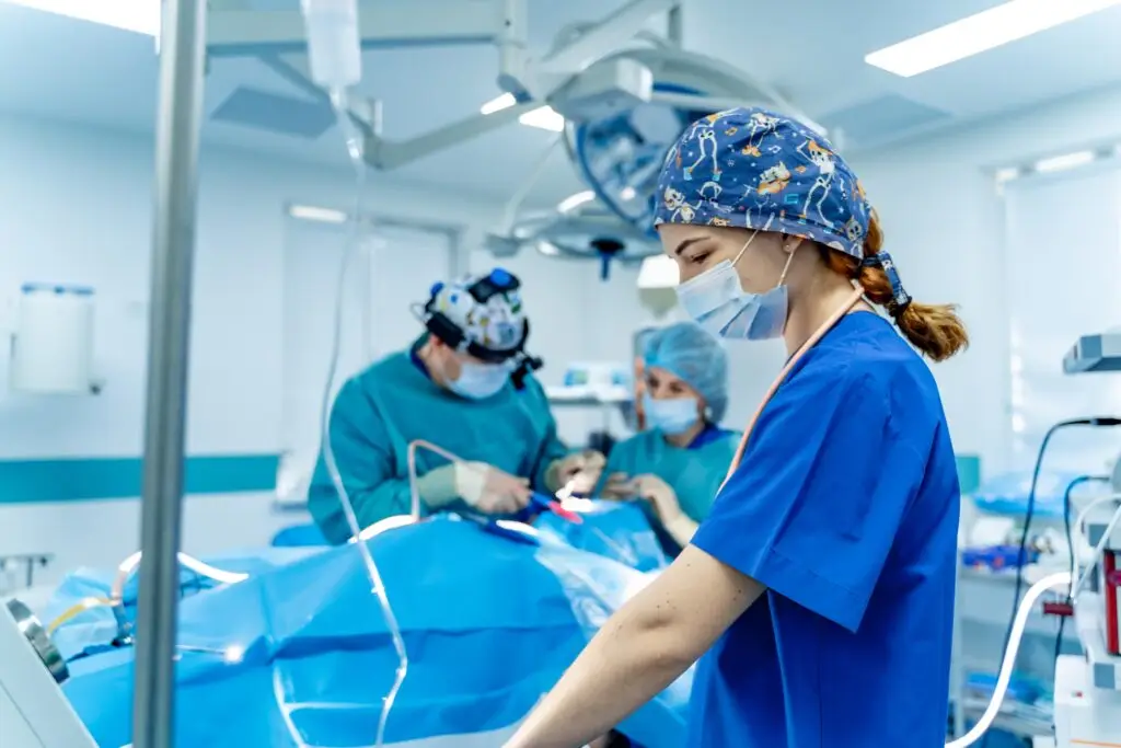 Surgery,By,Medical,Team.,Medical,Professionals,Are,Focused,On,A